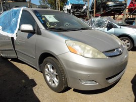 2006 Toyota Sienna Limited Silver 3.3L AT 4WD #Z23256